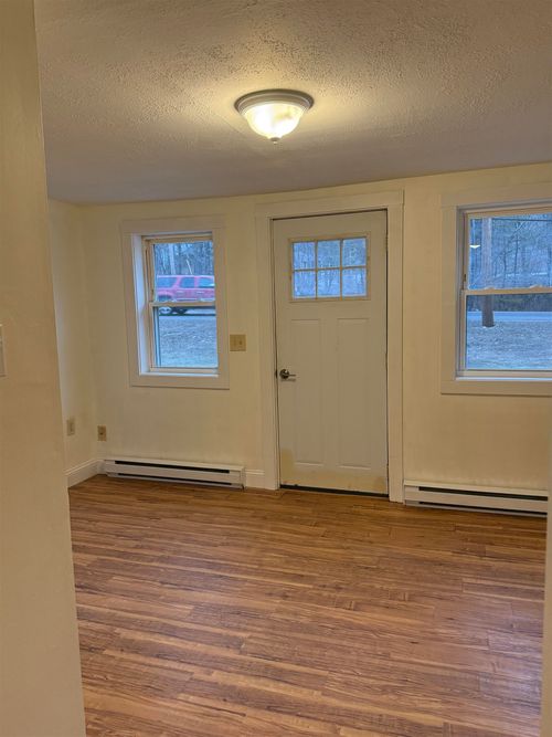 347 Monadnock Highway, Swanzey, NH, 03446 | Card Image