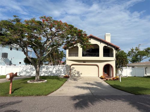 15810 Redington Dr, REDINGTON BEACH, FL, 33708-1744 | Card Image