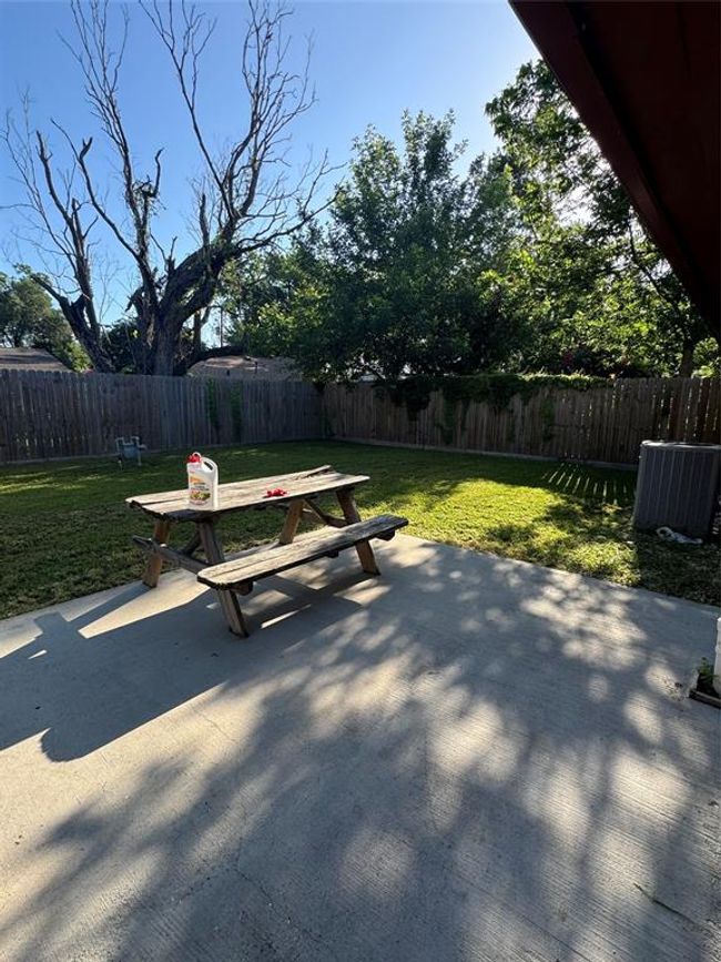 209 W 8 Th St, House other with 3 bedrooms, 1 bathrooms and null parking in Deer Park TX | Image 15