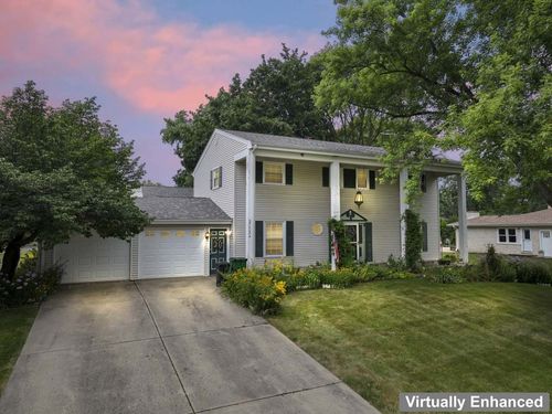 27W084 Fleming Dr, Winfield, IL, 60190-1012 | Card Image