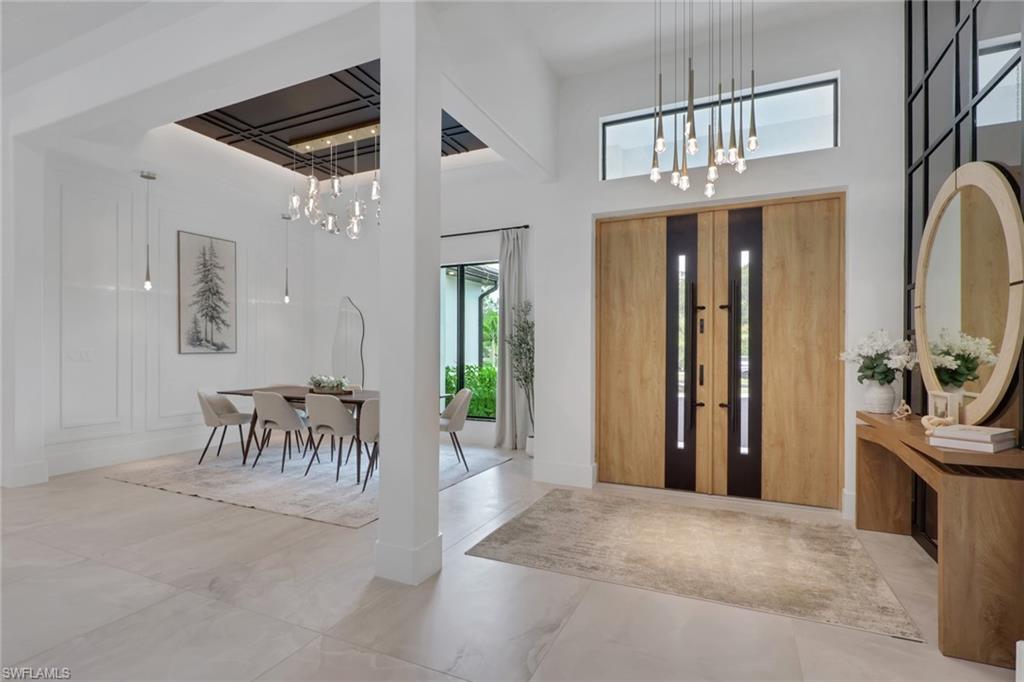 Residential in NAPLES 3