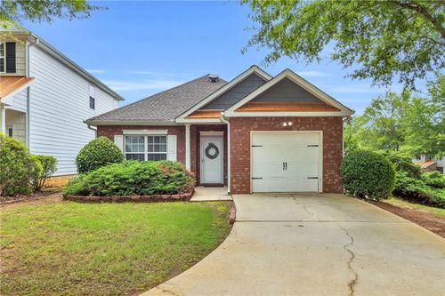401 Buckboard Ln, Locust Grove, GA, 30248-3689 | Card Image