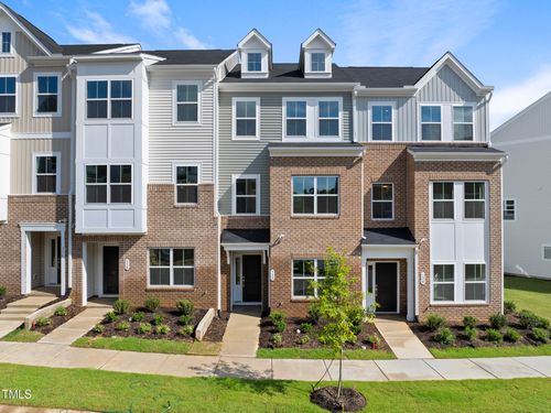 142-328 Chesapeake Commons St, Garner, NC, 27529-5356 | Card Image