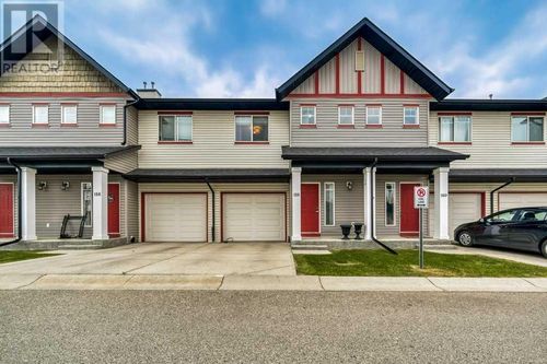 158 Everridge Gdns Sw, Calgary, AB, T2Y0G8 | Card Image