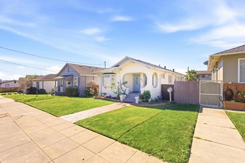447 Lux Ave, South San Francisco, CA, 94080 | Card Image