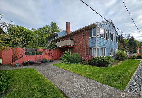 109-901 N Forest St, Bellingham, WA, 98225-5544 | Card Image