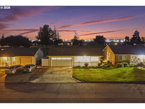 1131 Princeton Rd, Woodburn, OR, 97071-2507 | Card Image