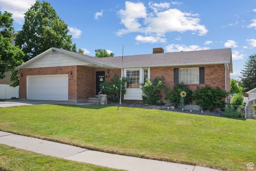 44 S 1000 E, Springville, UT, 84663-2155 | Card Image