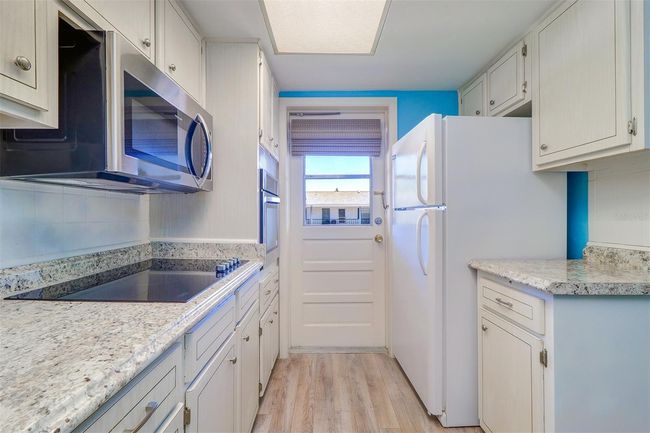 APT-205 - 200 Glennes Ln, Condo with 2 bedrooms, 1 bathrooms and null parking in DUNEDIN FL | Image 14