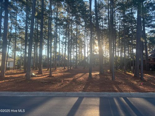 25 Plantation Dr, Southern Pines, NC, 28387-2968 | Card Image