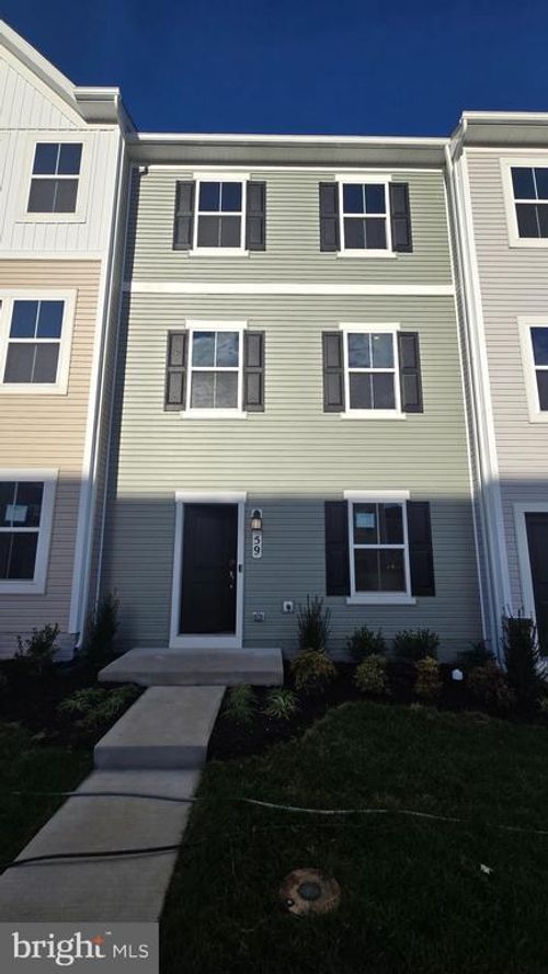 59 Rolling Branch Dr, RANSON, WV, 25438-4622 | Card Image