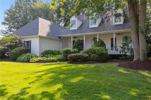 131 Bryan Ct, Elyria, OH, 44035-8806 | Card Image