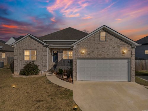 9138 Cliffside Dr, Sherwood, AR, 72120-2630 | Card Image