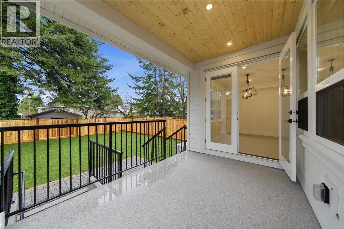 Residential in Maple Ridge 4