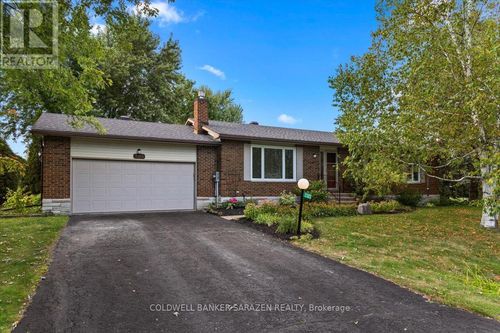 2303 Edward Kidd Cres, North Gower, ON, K0A2T0 | Card Image