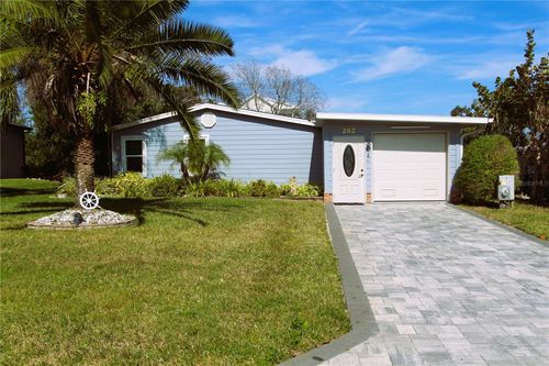 262 Navajo Dr, OAK HILL, FL, 32759-9677 | Card Image