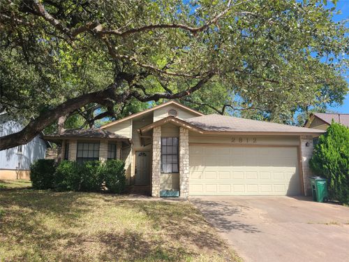 2812 Goldbridge Dr, Austin, TX, 78745-6861 | Card Image