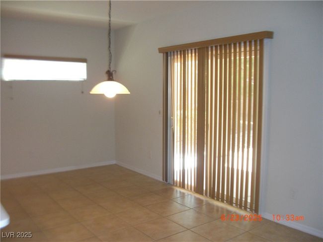 2329 Canyonville Dr, House other with 3 bedrooms, 2 bathrooms and null parking in Henderson NV | Image 5