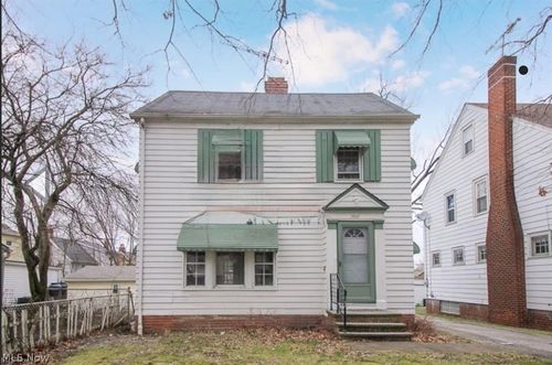 3801 Woodridge Rd, Cleveland Heights, OH, 44121-1815 | Card Image