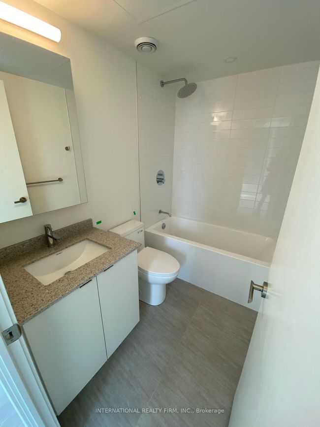 1209E - 8868 Yonge St, Condo with 2 bedrooms, 2 bathrooms and 1 parking in Richmond Hill ON | Image 10
