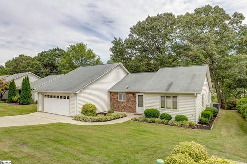 208 Creek Forest Dr, Greenville, SC, 29615-5302 | Card Image