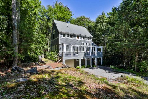 24 Bessie Leavitt Road, New Boston, NH, 03070 | Card Image