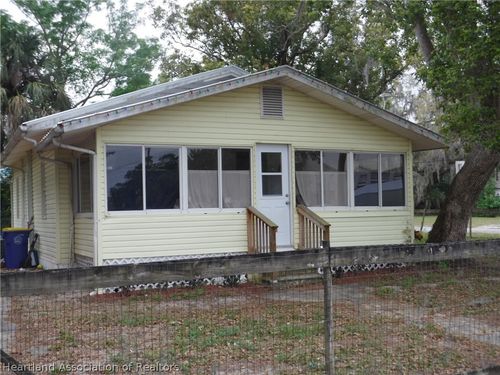 100 Gwen Hill St, Avon Park, FL, 33825-4769 | Card Image
