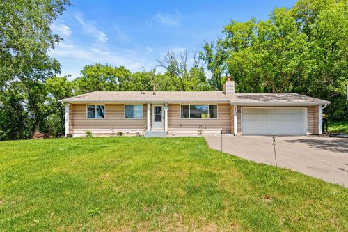 2200 Horizon Rd, Burnsville, MN, 55337-3035 | Card Image