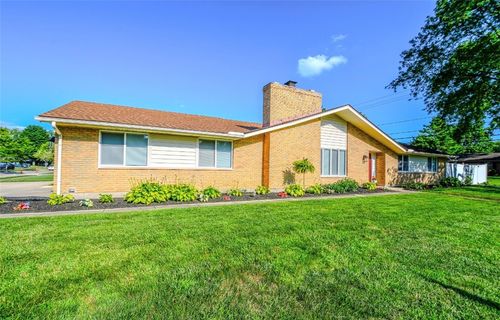 2276 Brookpark Dr, Dayton, OH, 45440-2615 | Card Image