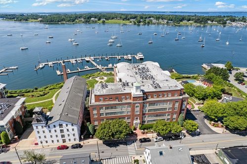 205n-345 Thames St, Bristol, RI, 02809-1976 | Card Image