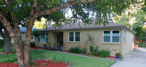 214 N Brookside St, Wichita, KS, 67208-4409 | Card Image