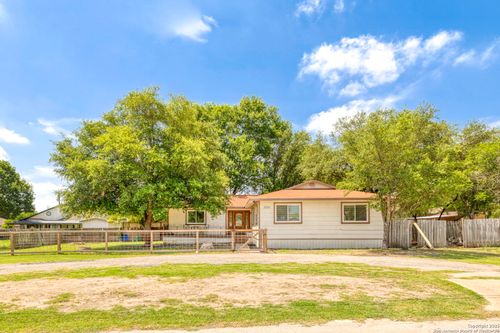 8216 Alton Blvd, Selma, TX, 78154-3302 | Card Image