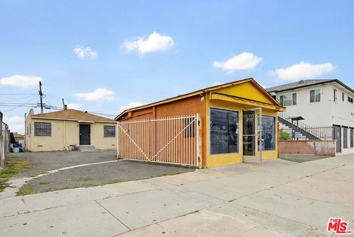 10025 S Western Ave, Los Angeles, CA, 90047 | Card Image