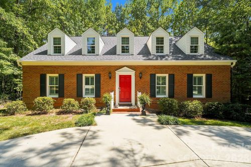 405 Pine Rd, Davidson, NC, 28036-9046 | Card Image