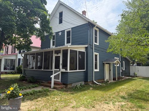 222 S 2nd St, DENTON, MD, 21629-1247 | Card Image