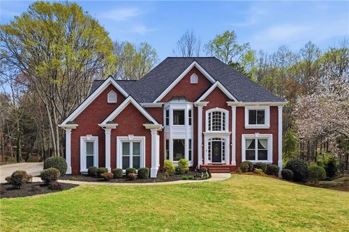 10675 Oxford Mill Cir, Johns Creek, GA, 30022-6369 | Card Image
