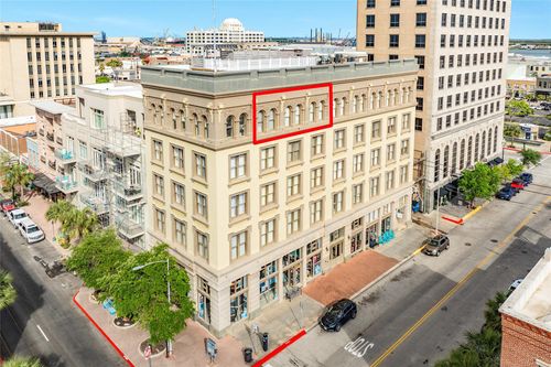 5b-415 22nd Street, Galveston, TX, 77550 | Card Image