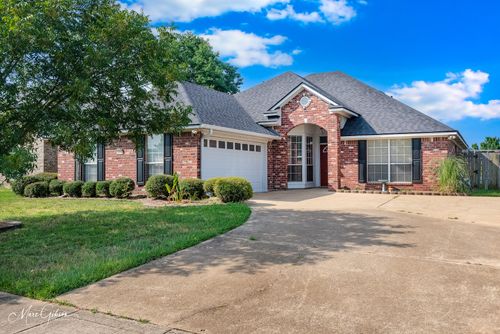 5770 Gold Crest Dr, Bossier City, LA, 71112-8817 | Card Image