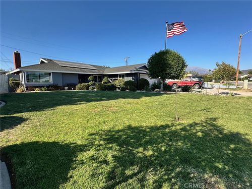 372 Sandalwood Dr, Calimesa, CA, 92320 | Card Image