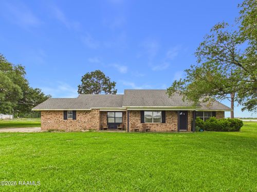 2143 Academy Rd, Eunice, LA, 70535-7657 | Card Image