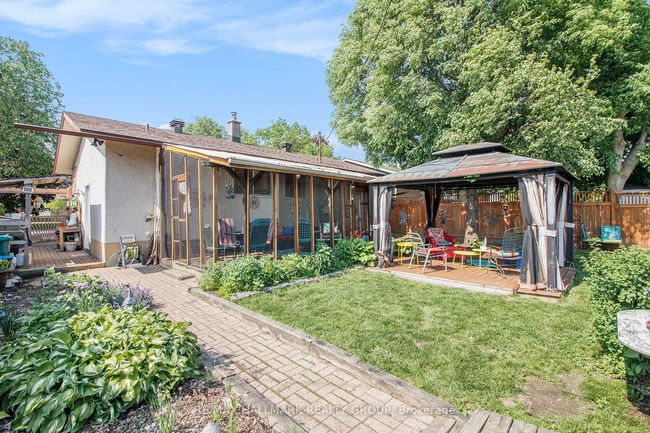 1036 Gill Ave, House other with 3 bedrooms, 2 bathrooms and 3 parking in Ottawa ON | Image 29