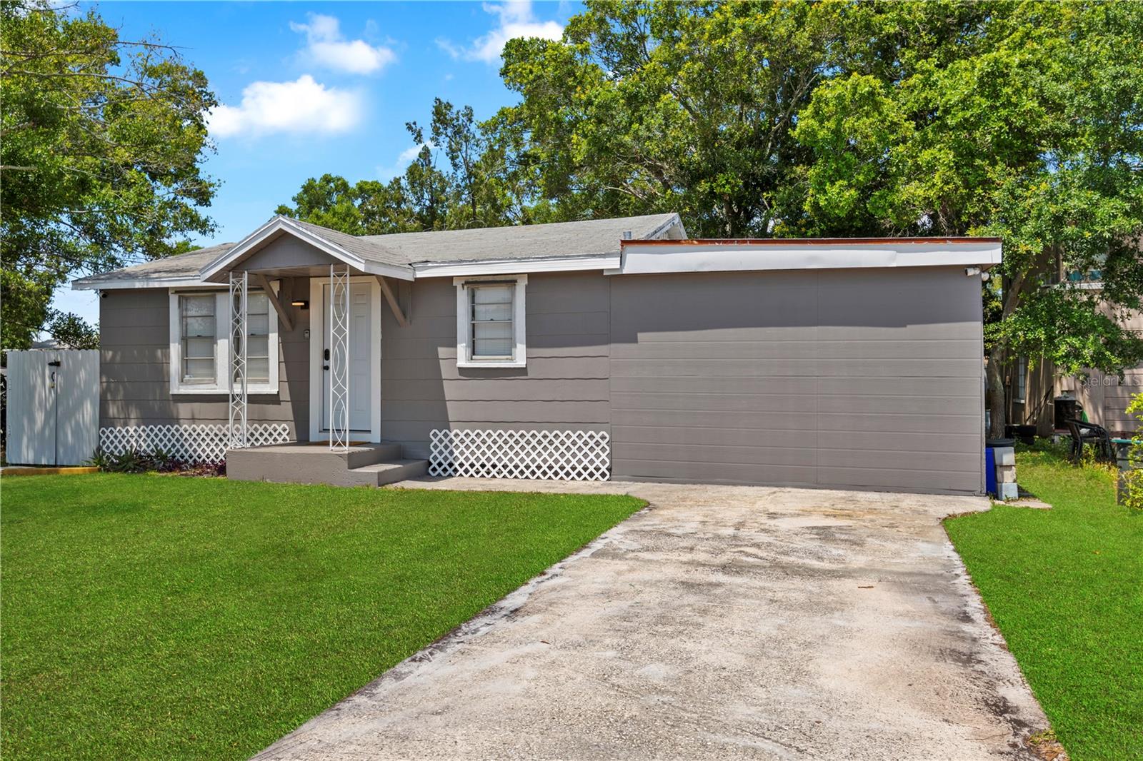 24th St, Saint Petersburg, FL 33714