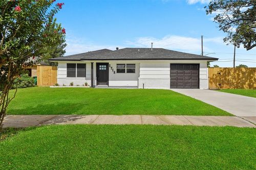 1718 Normandale St, Houston, TX, 77029-3953 | Card Image