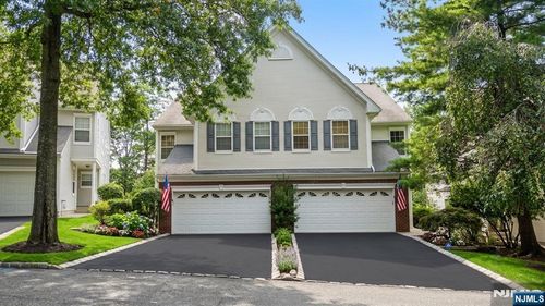 175 Warbler Dr, Wayne, NJ, 07470-8470 | Card Image