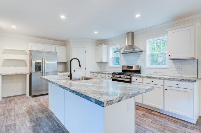 234 E Main St, House other with 3 bedrooms, 2 bathrooms and null parking in Conway NH | Image 8