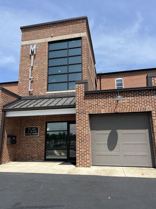 431 S Columbus St, Lancaster, OH, 43130-4331 | Card Image