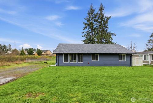 9047 Pepperidge Ln Se, Yelm, WA, 98597-9725 | Card Image