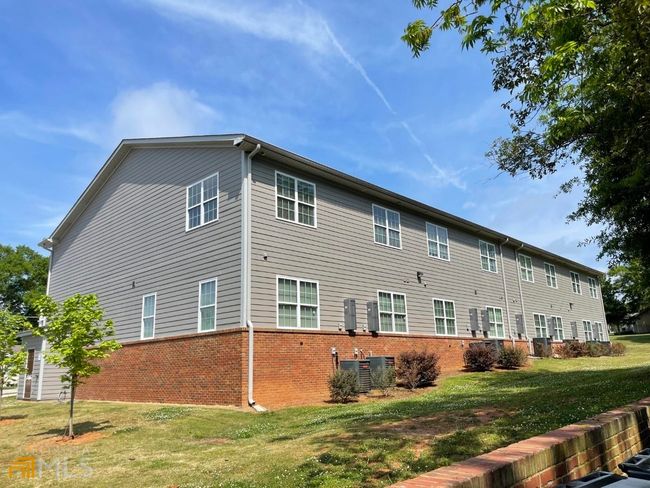B - 619 Jefferson St, Condo with 3 bedrooms, 3 bathrooms and 2 parking in Lagrange GA | Image 6