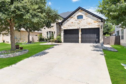 8032 Via Verde Dr, Austin, TX, 78739-1982 | Card Image