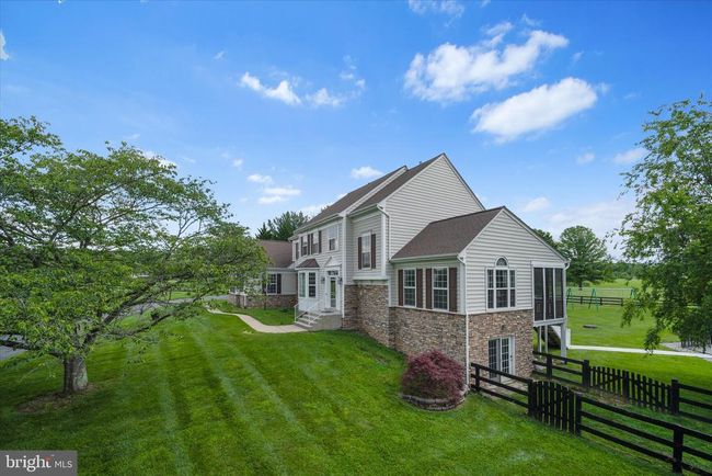 17760 Julie Ann Ct, House other with 4 bedrooms, 4 bathrooms and null parking in HAMILTON VA | Image 60